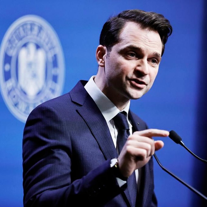 0340928e06d0fa7917cae2881dc27a35