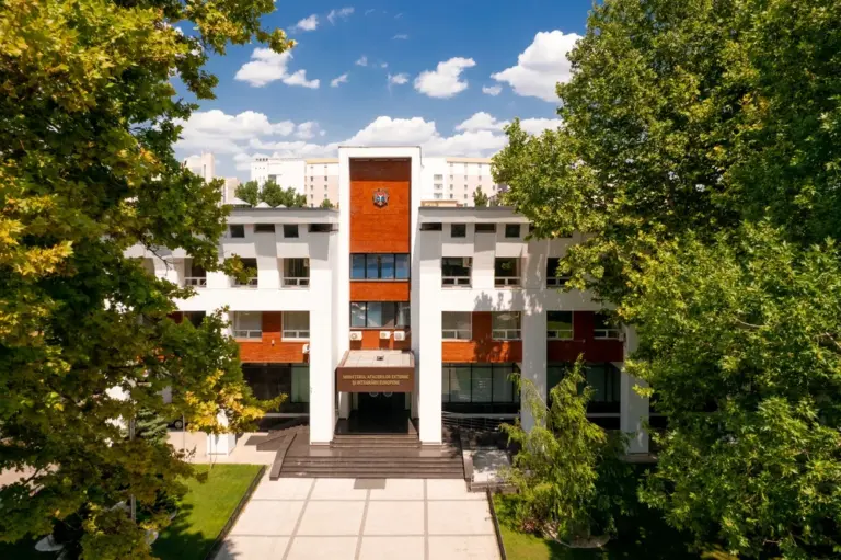 039f4d1cf5f1b2f5dc4fafe45bcabb4e