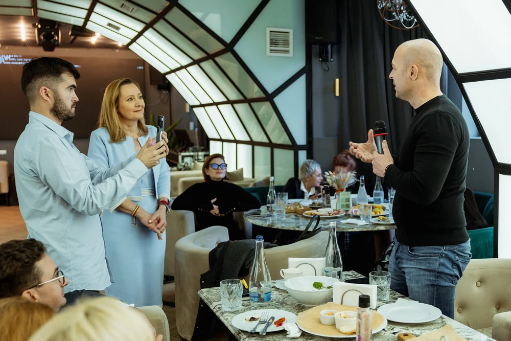 4b0d0d272ff8ef04c8364b5030fc2928