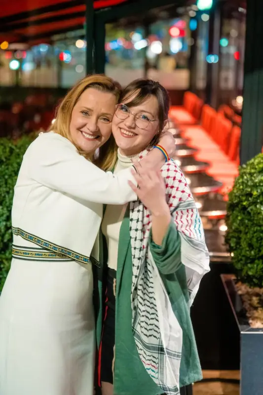 57f86d1aa7432115328b31aacd33f75d