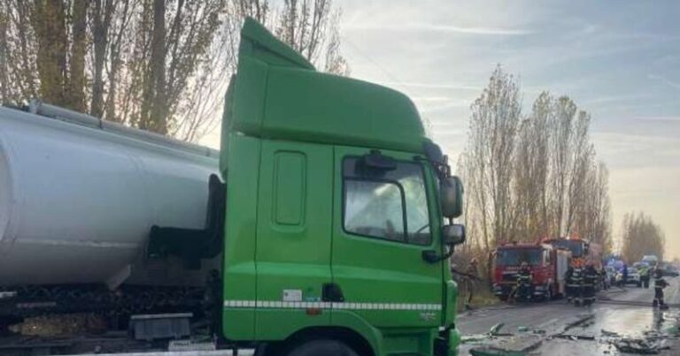 ac1c37875ae6a59cc60cb67be620aa6a