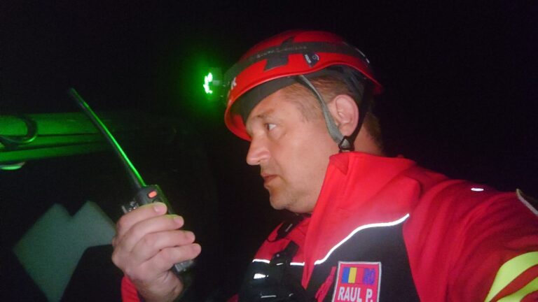 f63eacfe1c20106c268ce1f9aeb93e84