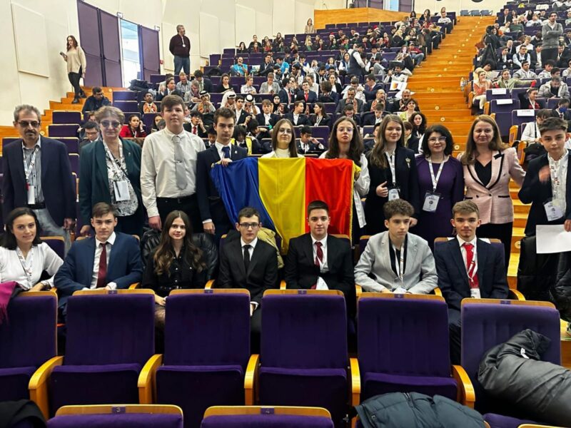 3cf394a5a02a5daf65f16e158ccd3c61