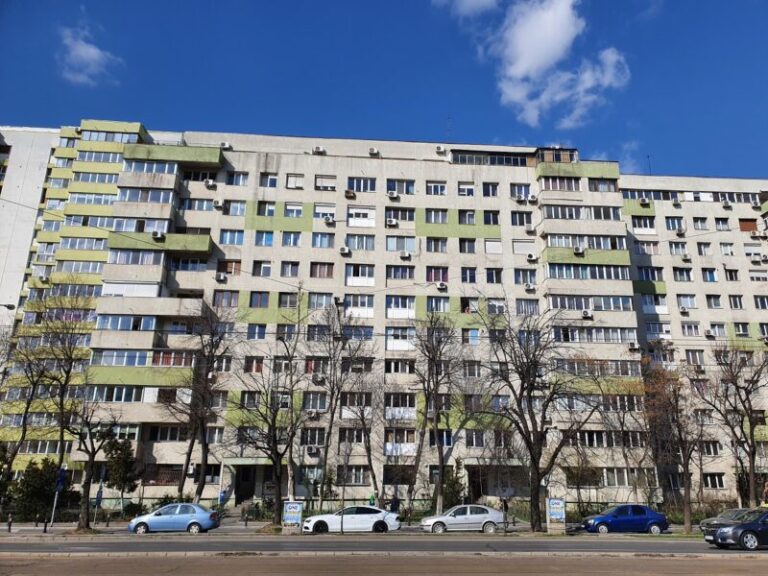 5e0085e474dd205a71abbb8028ba2600