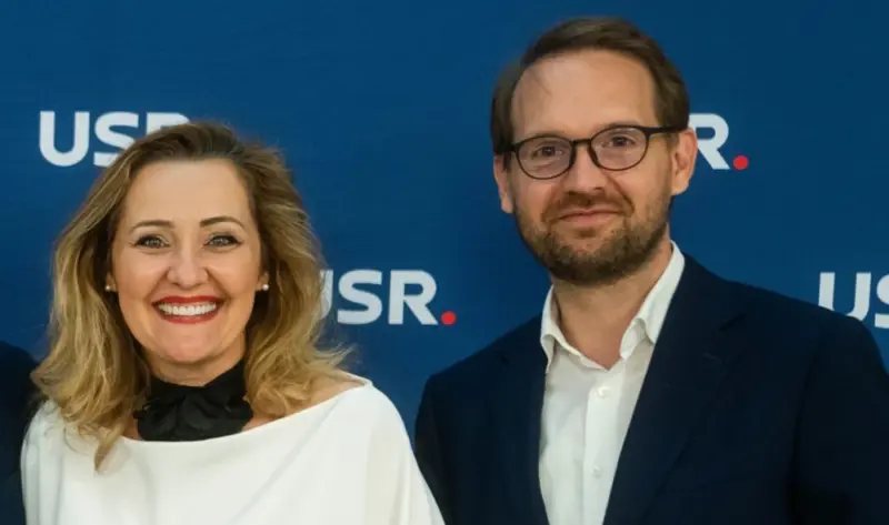 9485f23415444532030ce154ee3f257c