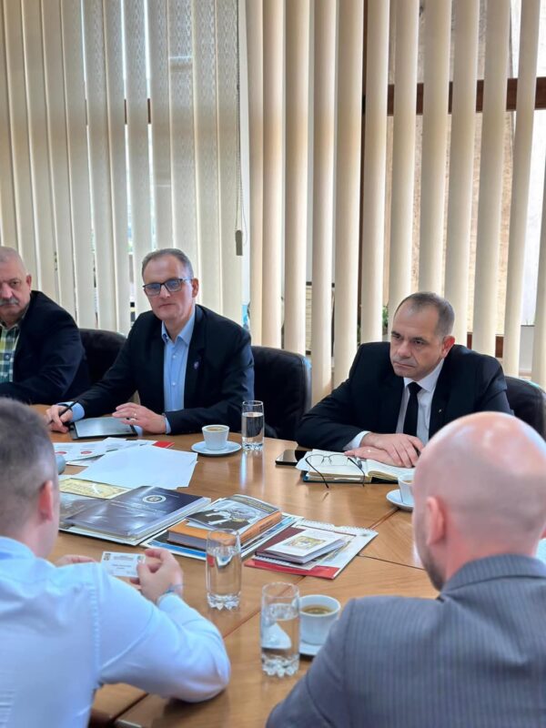 a288680af03eb6590870ae046bf4cdd4