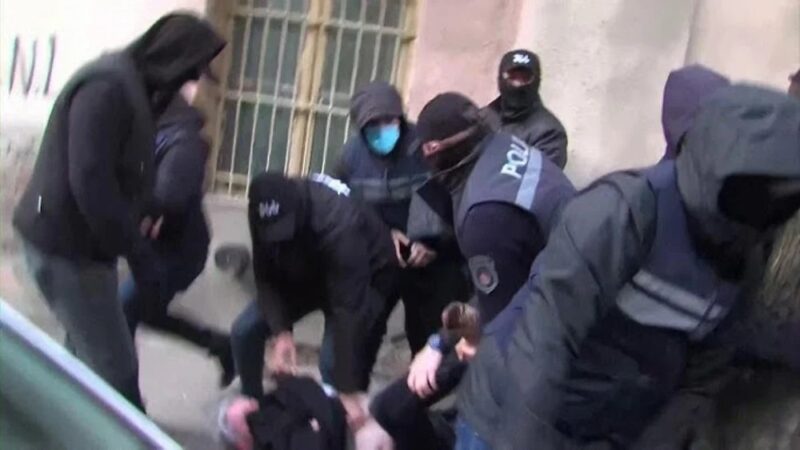 d5c6a33a5d975fe7cd955a7df9b6aef2