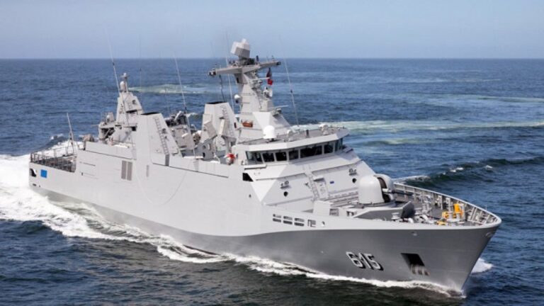 975b8f02866193f0e1ae99fddd14fe2d-2