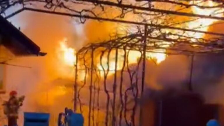 a1c186fc5effa388c6403c0f52ff41b9