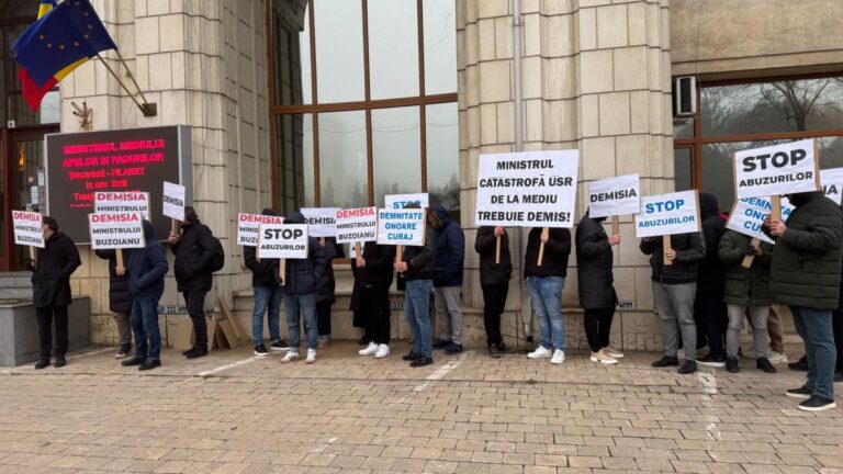 abf020b822e3f0e60941e601e080b8f9-1