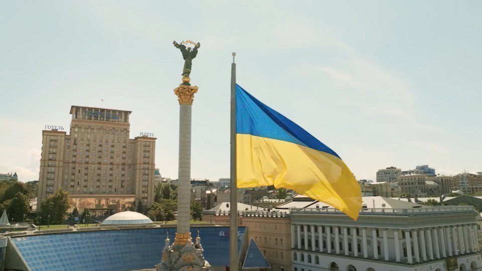 d2ec16ef02f435603cf95c2d587574d4-2