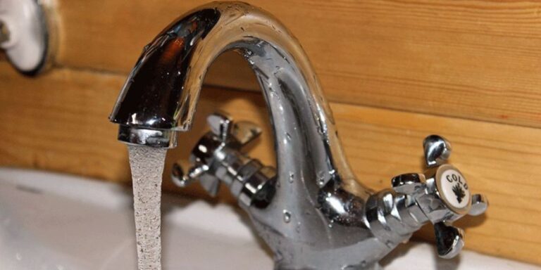 fb009afede987dfc2d0f88a5c79ff71d-1